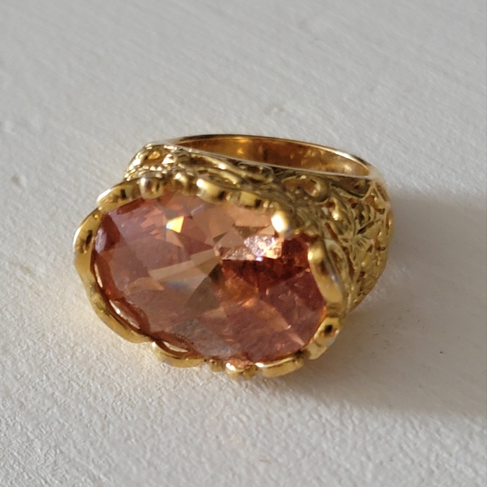 Statement ring - Picture 2 of 3